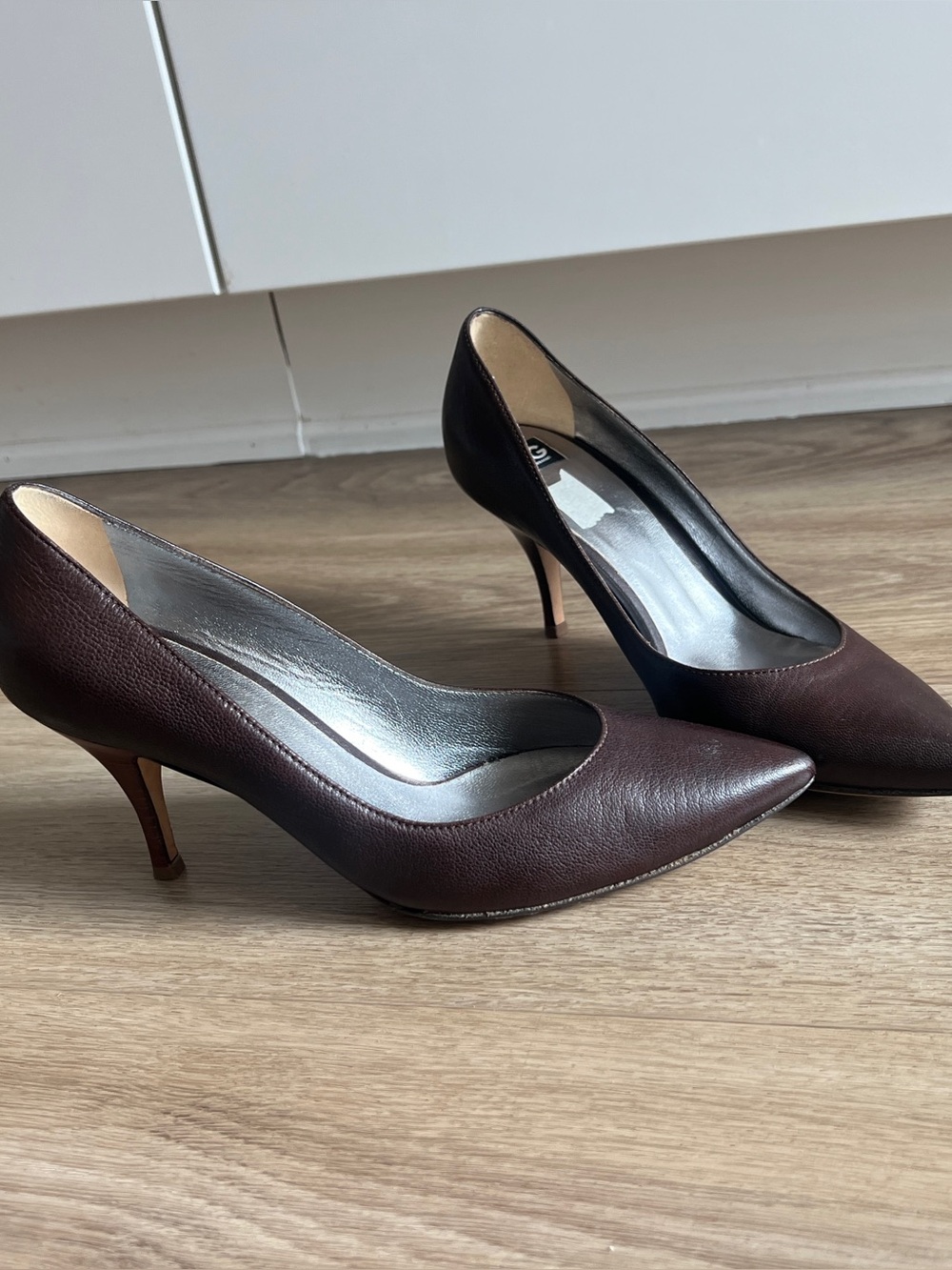 Dolce & Gabbana Brown Pointed-Toe Leather Heels 39